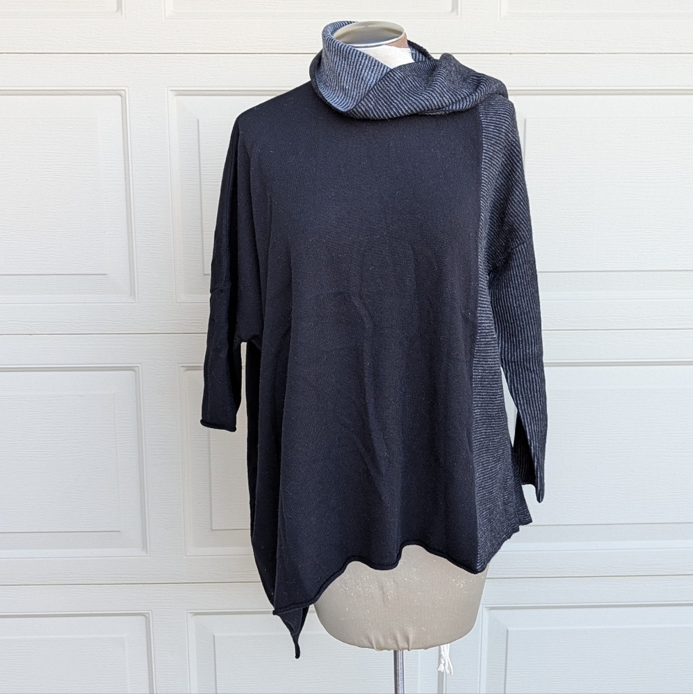 art to wear KUIT KUIT Italian wool asymmetric sweater S M